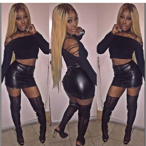 Meet your Posher, Tiara - Picture 1 of 1